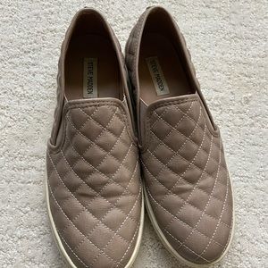 Steve Madden Quilted Sneakers
